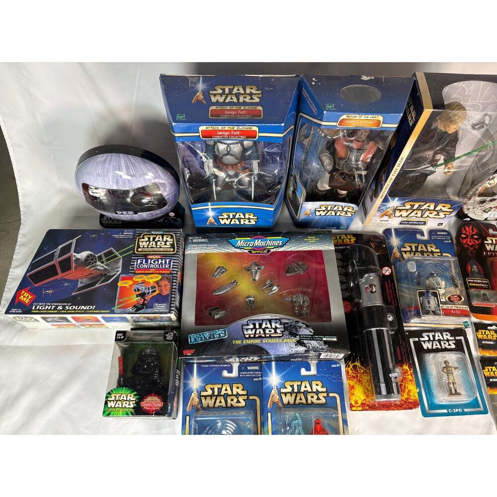 Lot Star Wars Mixed Collectibles 2000's era Figures Vehicles Micro Machines PEZ - Picture 6 of 16
